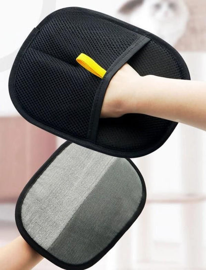 FurSweep™ Gloves – Gentle Touch, Powerful Clean